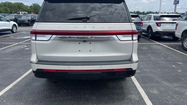 2023 Lincoln Navigator L Reserve