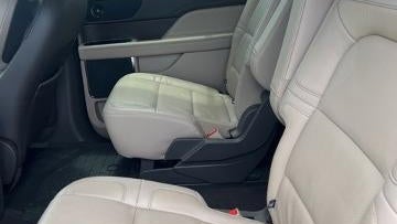 2023 Lincoln Navigator L Reserve