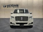 2023 Navigator L Thumbnail 3