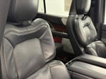 2023 Navigator L Thumbnail 13