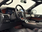 2023 Navigator L Thumbnail 18