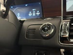 2023 Navigator L Thumbnail 31