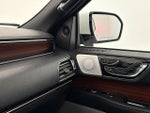 2023 Navigator L Thumbnail 34