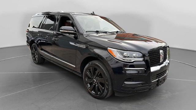 Preowned 2023 Lincoln Navigator L Reserve for Sale