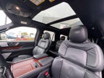 2024 Navigator L Thumbnail 24