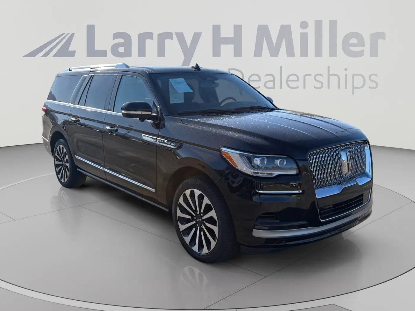 2024 Lincoln Navigator - $64,131
