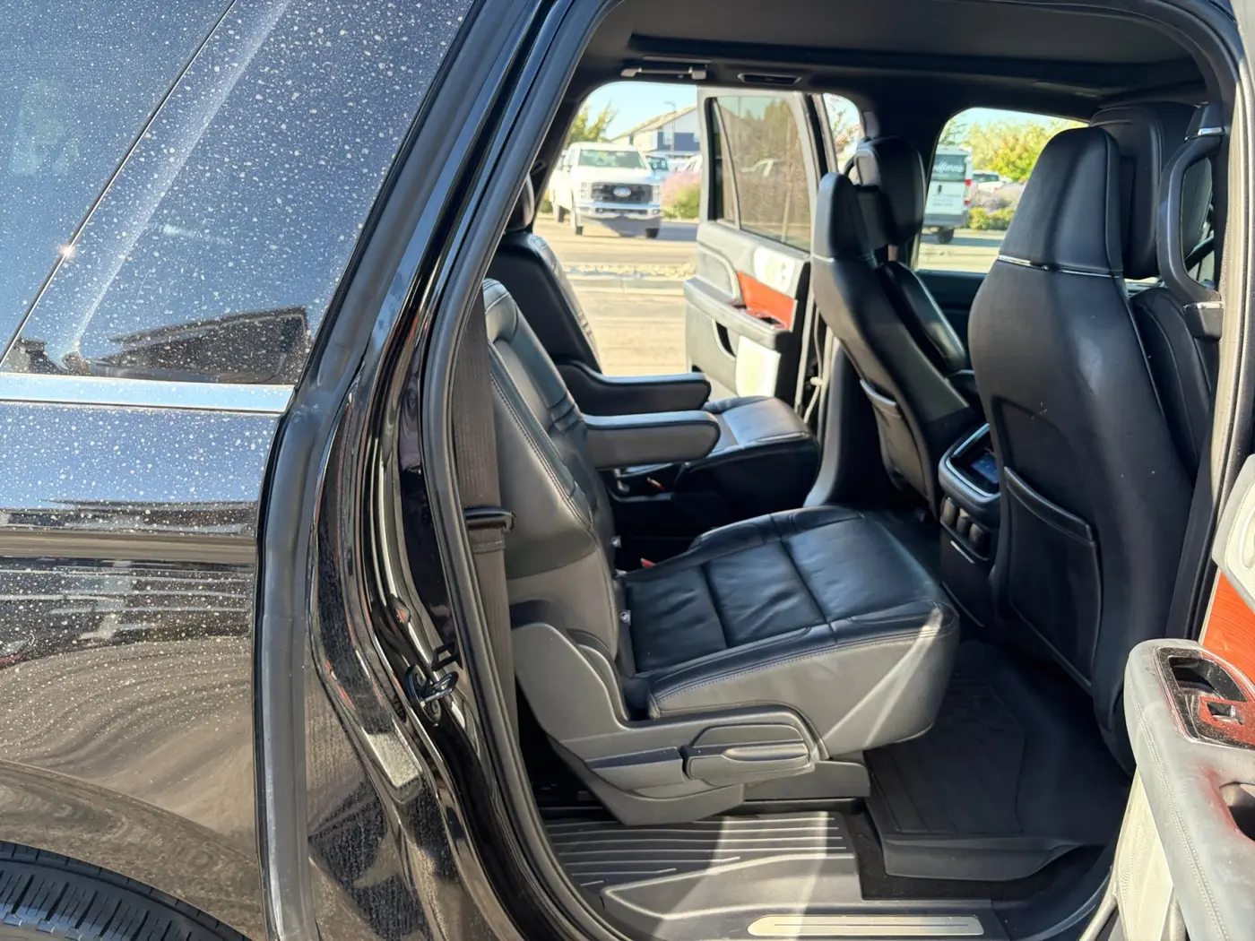 2024 Lincoln Navigator - $64,131