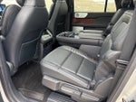 2024 Navigator L Thumbnail 15