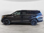 2024 Navigator L Thumbnail 8