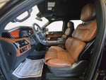 2024 Navigator L Thumbnail 11