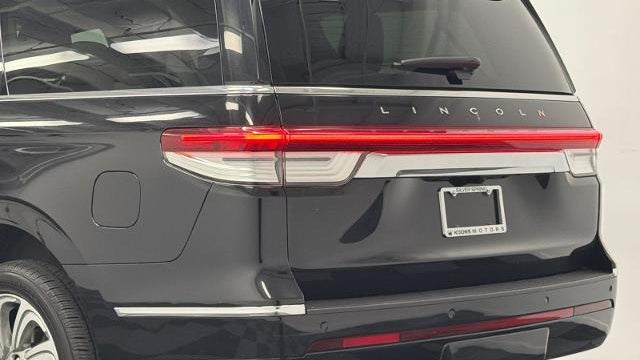 2024 Lincoln Navigator L Reserve