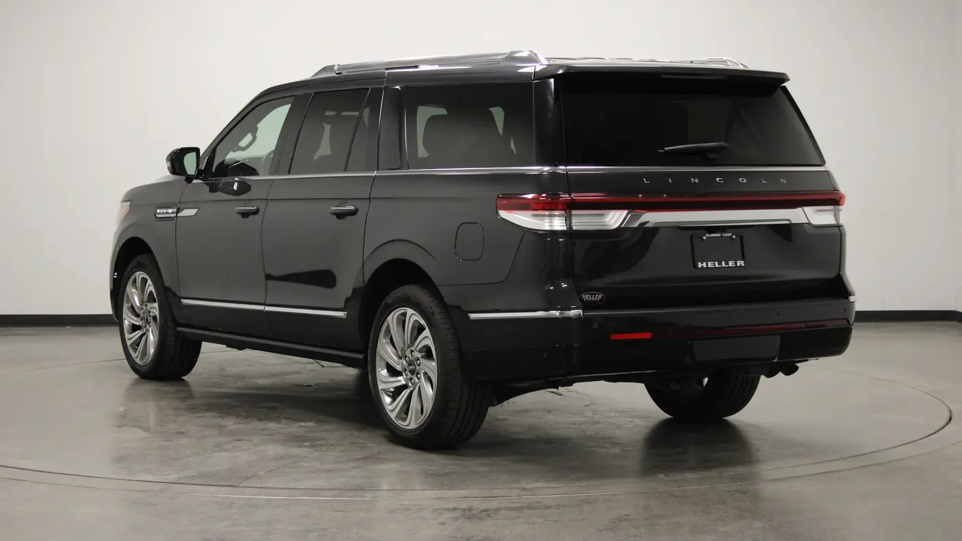 2024 Lincoln Navigator L Reserve