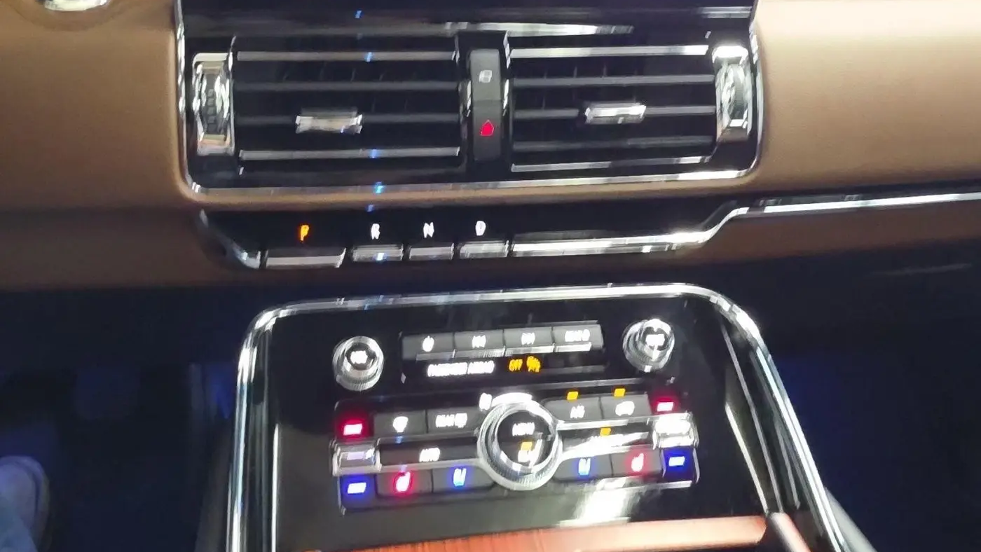 2024 Lincoln Navigator L Reserve