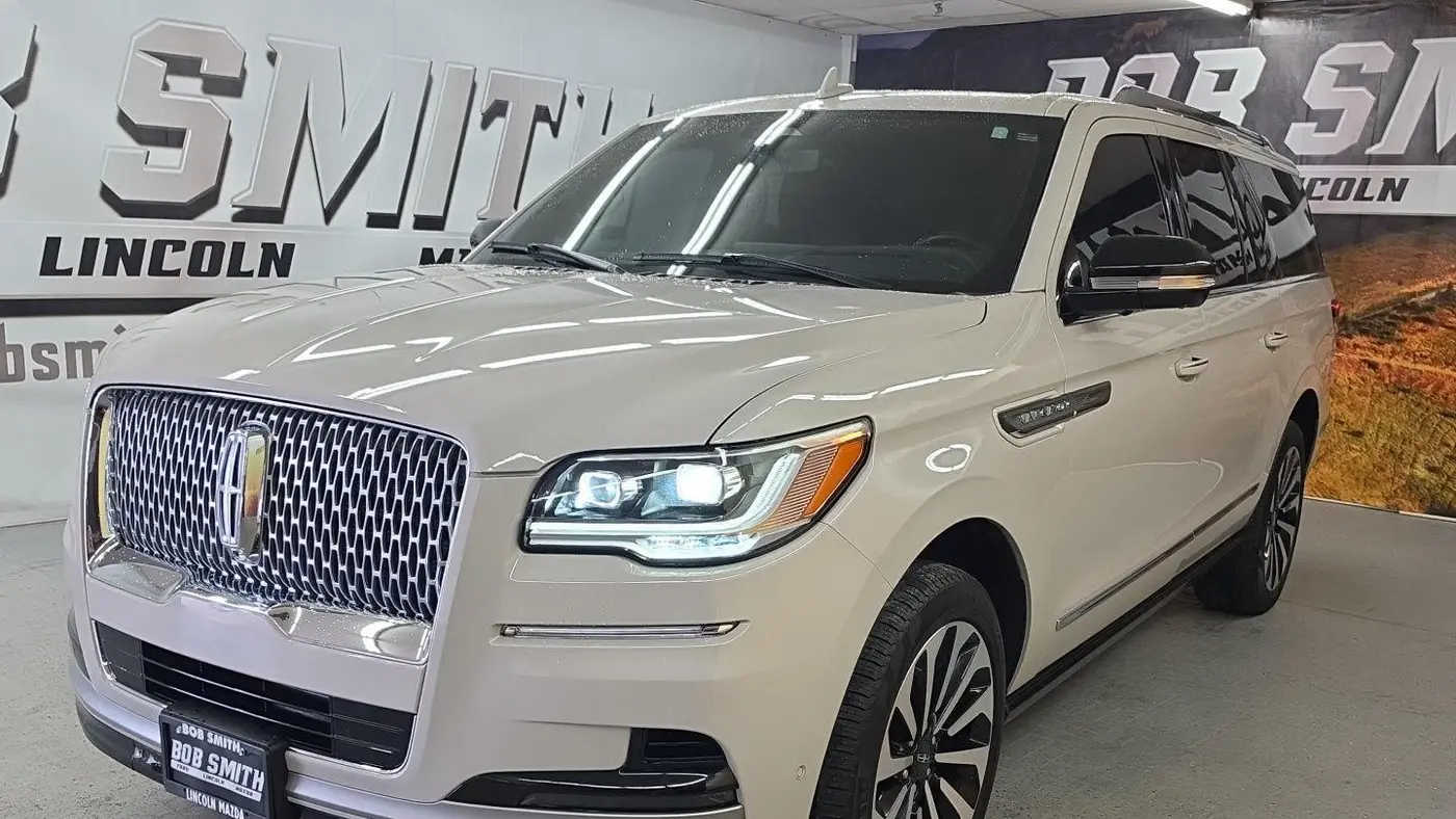 2024 Lincoln Navigator L Reserve