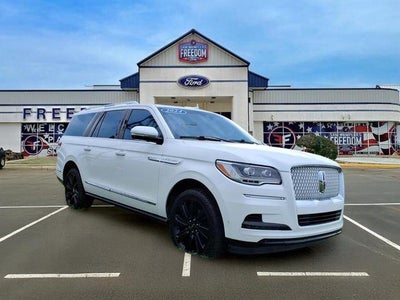 Photo of a 2024 Lincoln Navigator L 4X4 Reserve 4DR SUV for sale