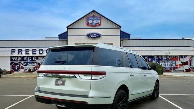 2024 Lincoln Navigator L Reserve
