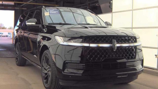 2025 Lincoln Navigator L Reserve