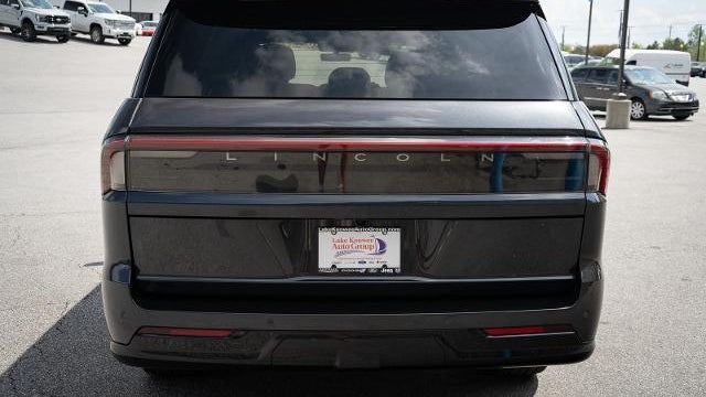 2025 Lincoln Navigator L Reserve