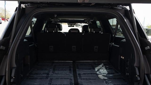 2025 Lincoln Navigator L Reserve