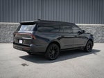 2025 Navigator L Thumbnail 20