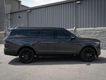 2025 Navigator L Thumbnail 21