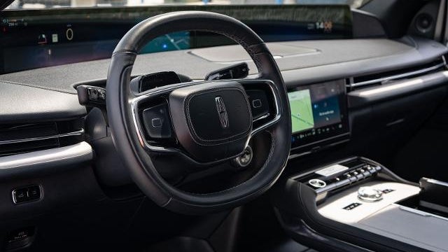 2025 Lincoln Navigator L Reserve