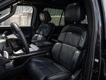 2025 Navigator L Thumbnail 27