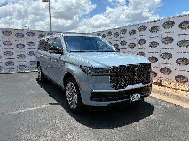 2025 Lincoln Navigator - $73,799
