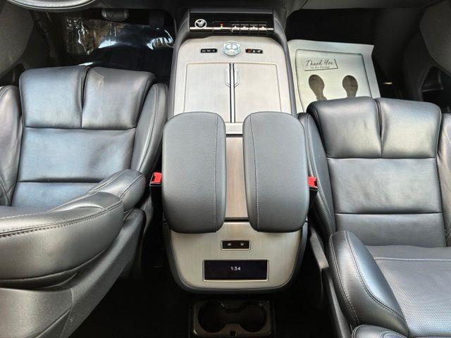 2025 Lincoln Navigator - $73,799