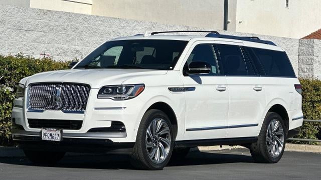 2023 Lincoln Navigator L Reserve