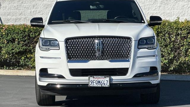 2023 Lincoln Navigator L Reserve
