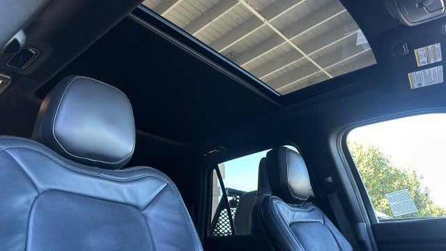 2023 Lincoln Navigator L Reserve