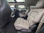 2023 Navigator L Thumbnail 15