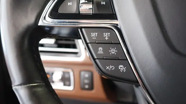 2023 Lincoln Navigator L Reserve