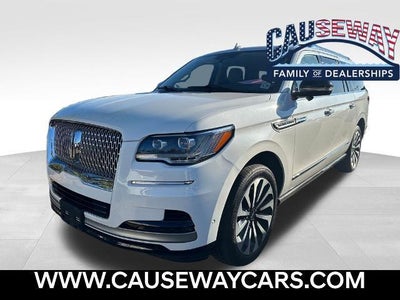Photo of a 2023 Lincoln Navigator L 4X4 Reserve 4DR SUV for sale