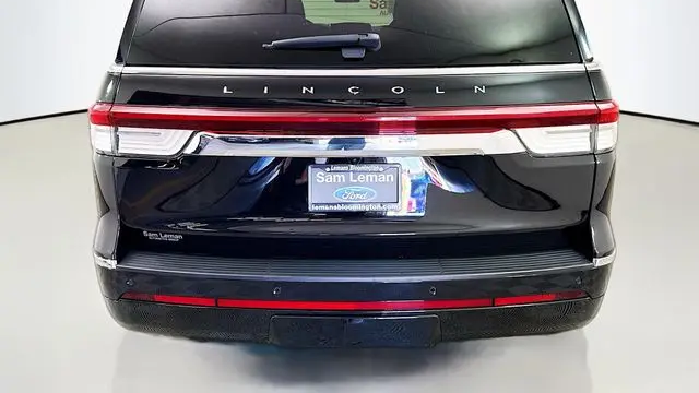 2023 Lincoln Navigator L Reserve