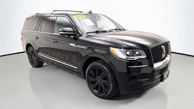 Preowned 2023 Lincoln Navigator L Reserve for Sale