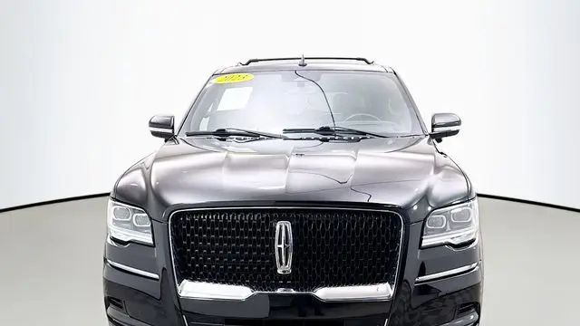 2023 Lincoln Navigator L Reserve