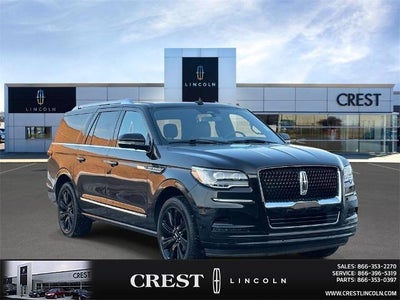 Photo of a 2023 Lincoln Navigator L 4X4 Reserve 4DR SUV for sale
