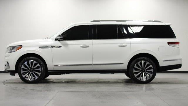 2023 Lincoln Navigator L Reserve