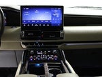 2023 Navigator L Thumbnail 18