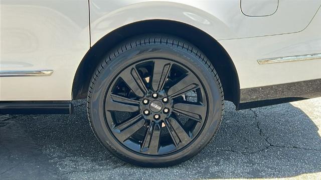 2024 Lincoln Navigator L Reserve