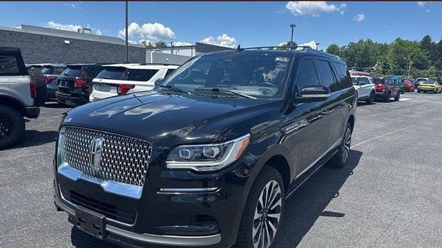 Preowned 2024 Lincoln Navigator L Reserve for Sale