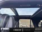 2024 Navigator L Thumbnail 11