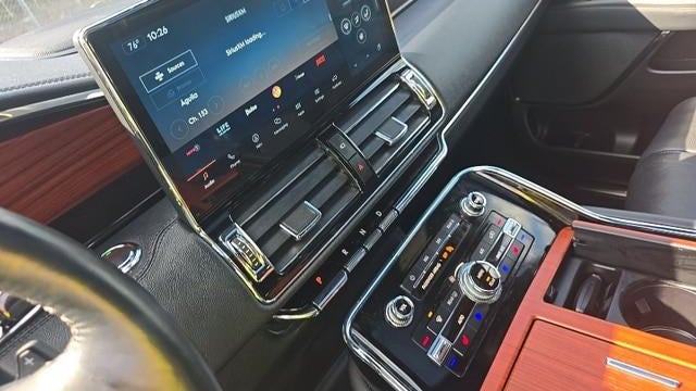 2024 Lincoln Navigator L Reserve