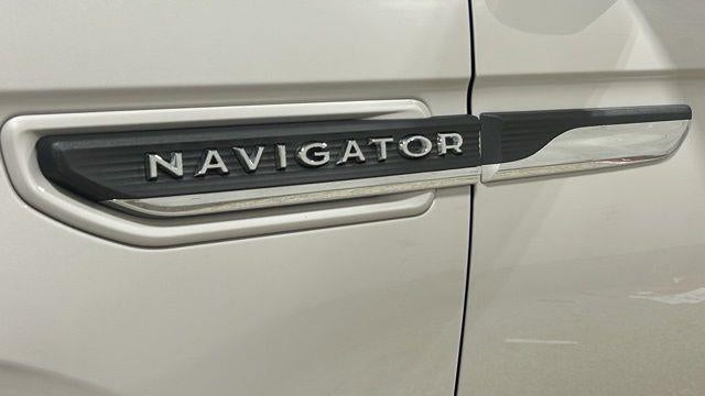 2024 Lincoln Navigator L Reserve
