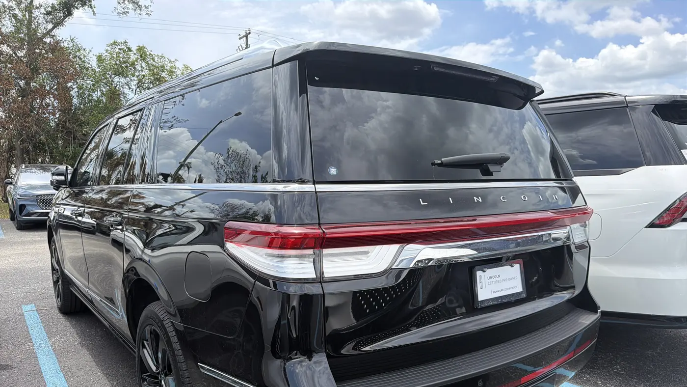 2024 Lincoln Navigator L Reserve