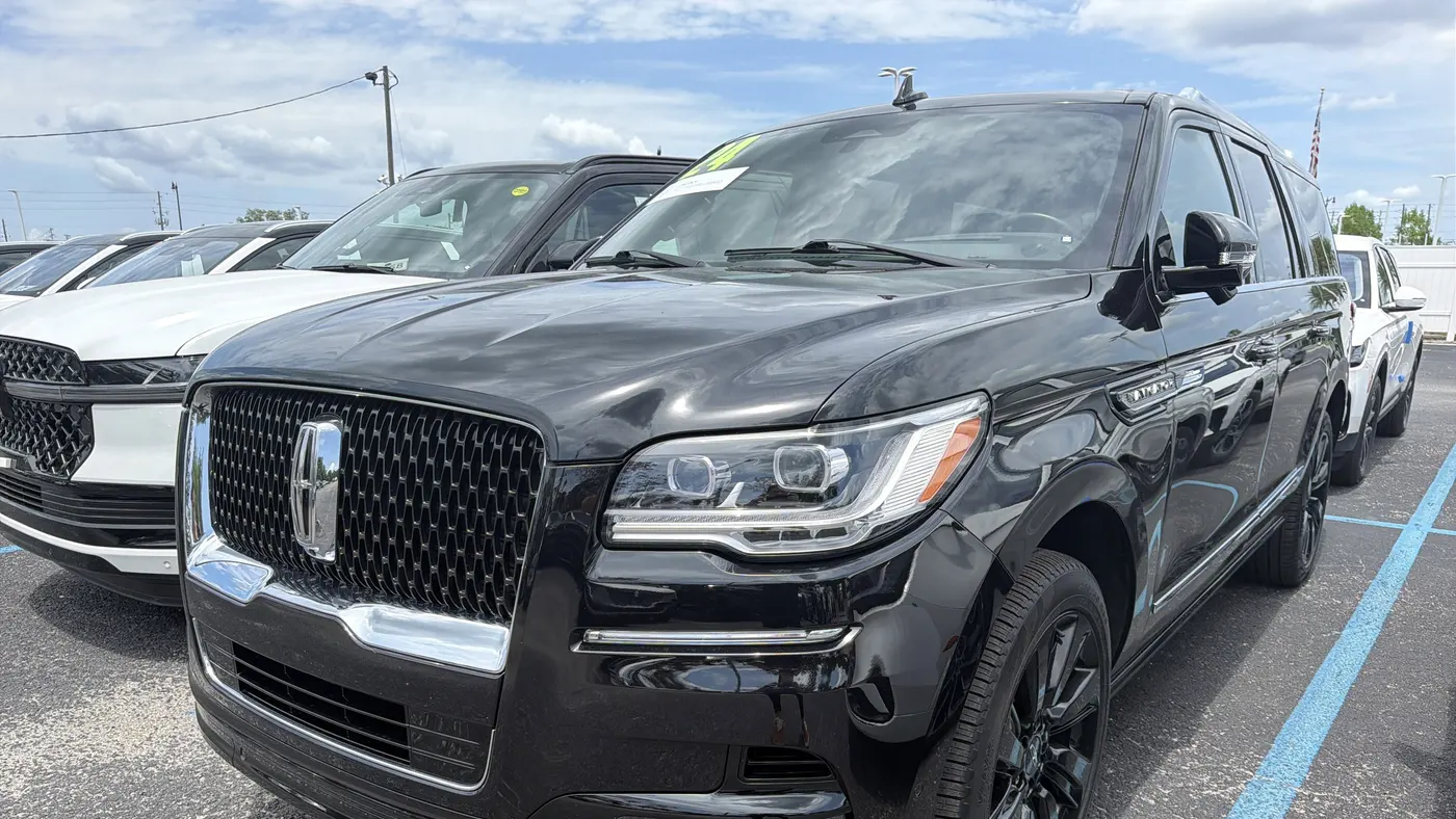 2024 Lincoln Navigator L Reserve