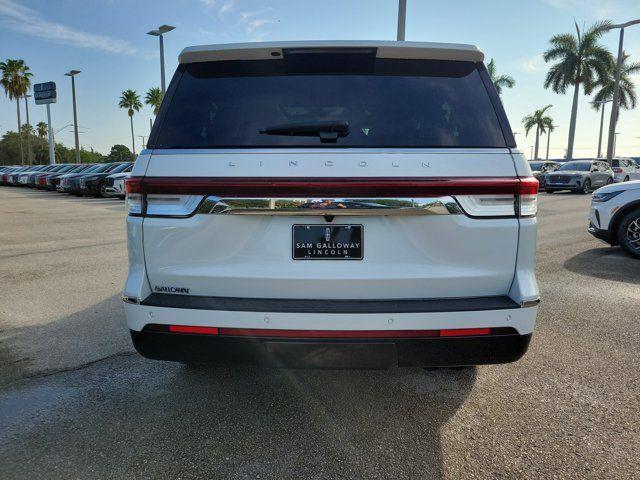 2024 Lincoln Navigator - $70,789