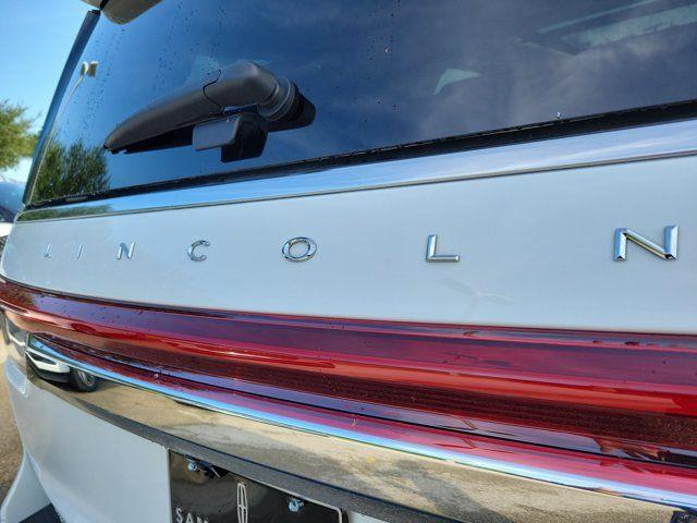 2024 Lincoln Navigator - $70,789